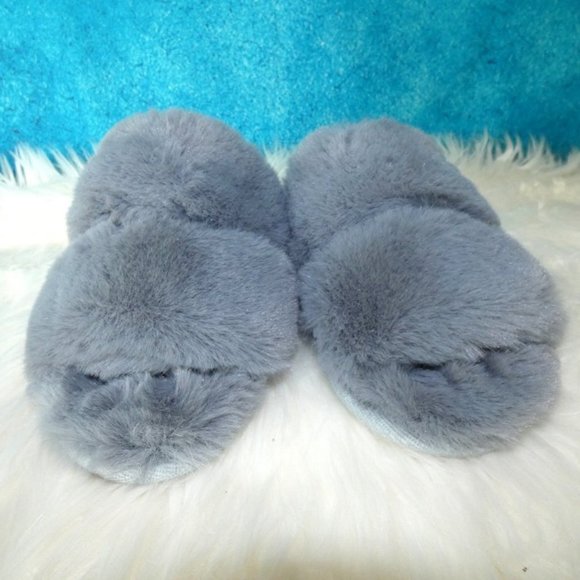 Express Cozy Faux Fur Blue Grey Slippers 7 8 - Picture 4 of 10